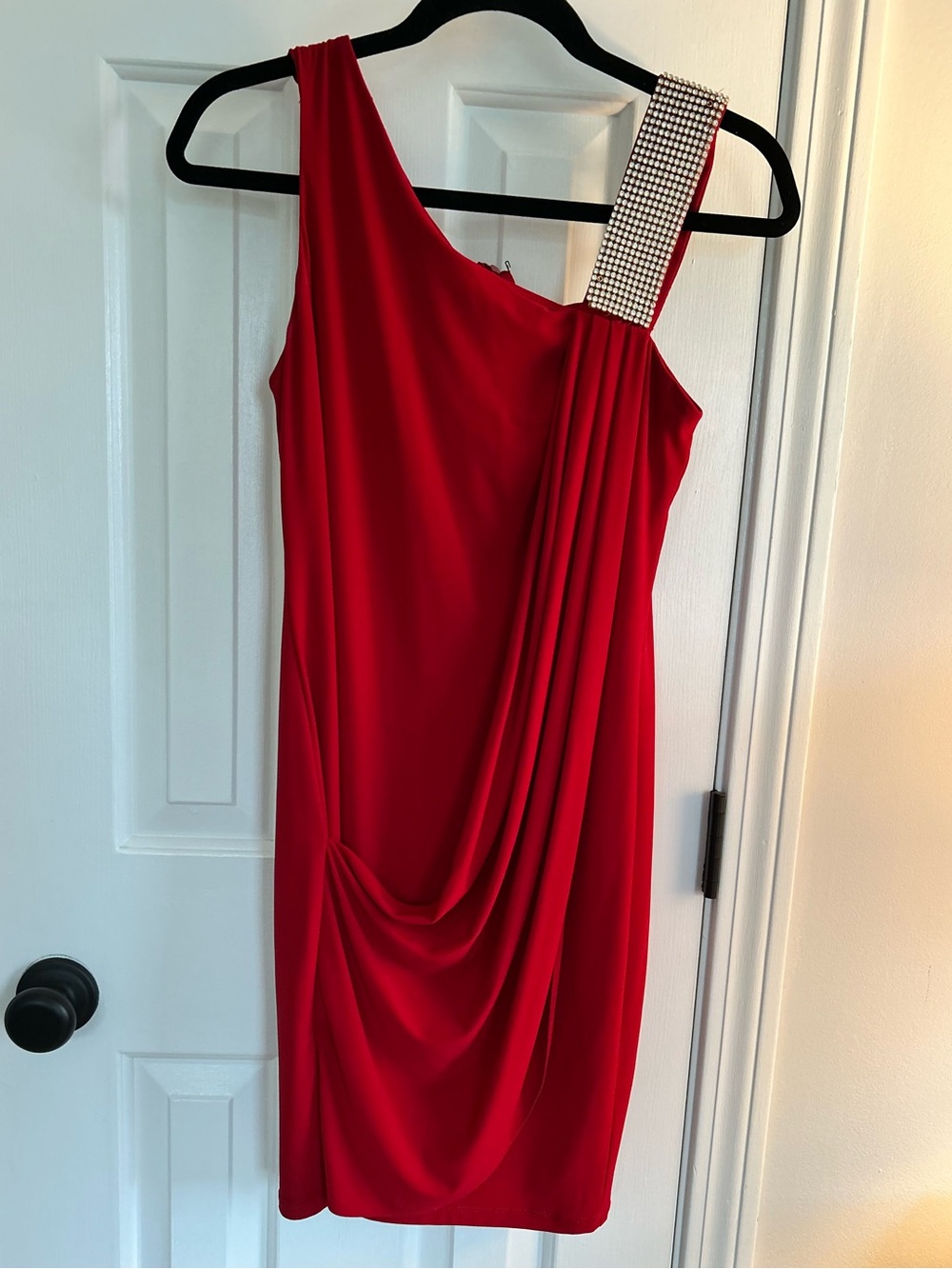 Red One-Shoulder Draped Cocktail Dress with Embellished Strap